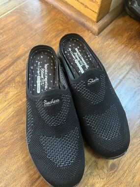 Skechers Black Knit Slip-On Sneakers for Women